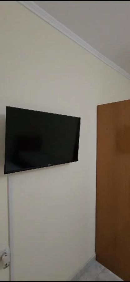 Apartament Teuta Përmet 外观 照片